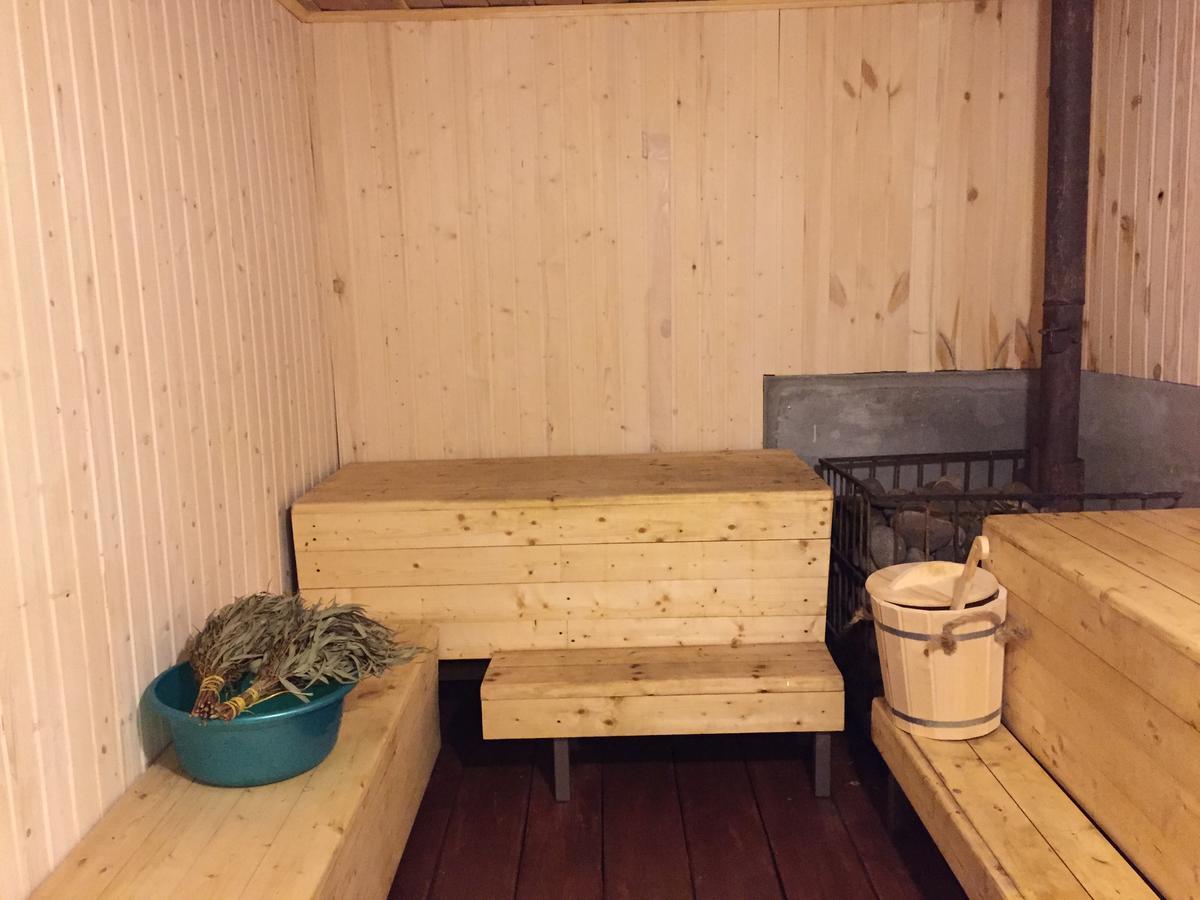 Dionisy Guest House Pitsoenda Buitenkant foto